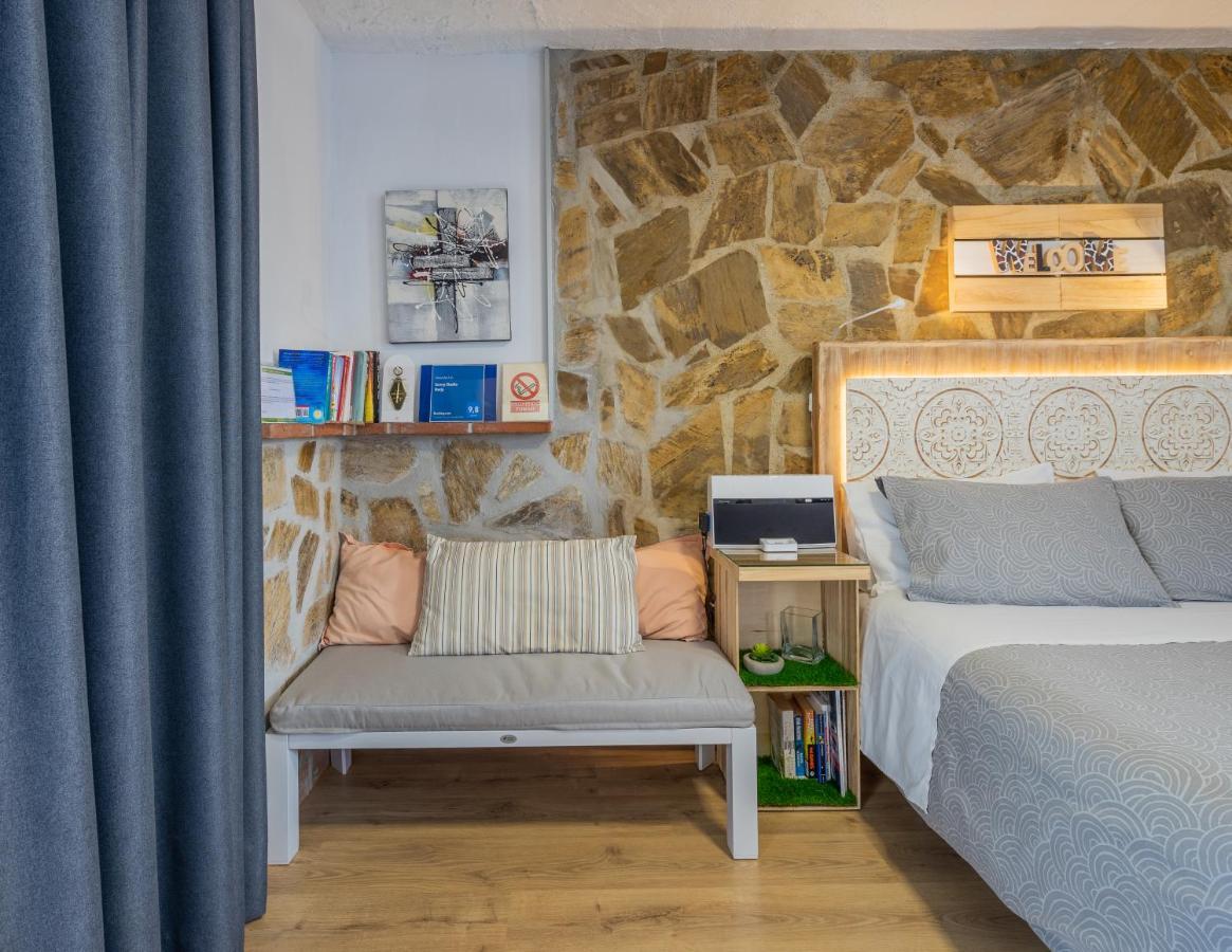 Sunny Apartment *